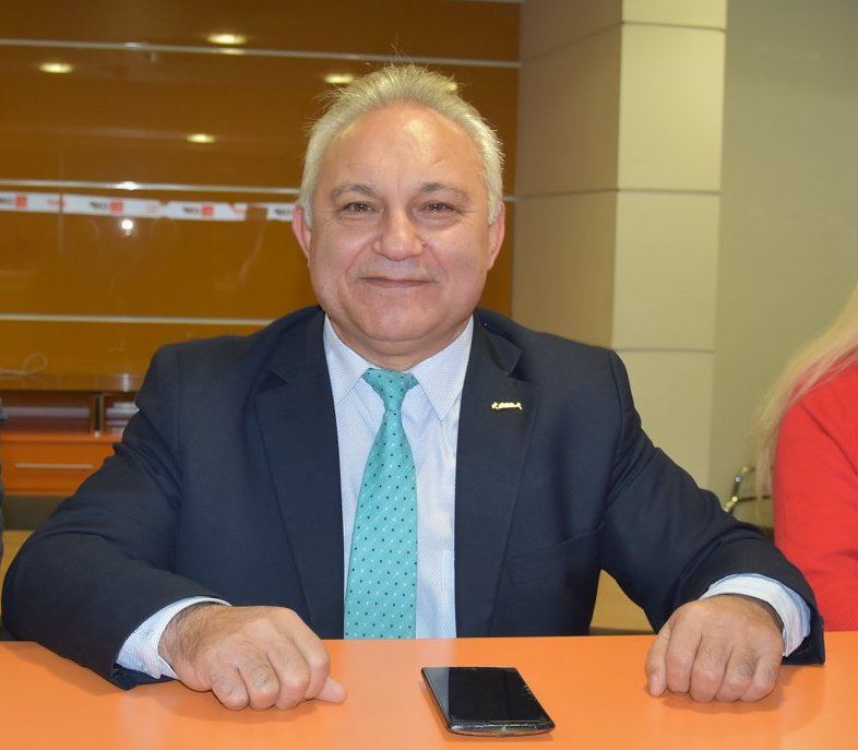 Yılmaz’dan Anneler Günü Kutlaması