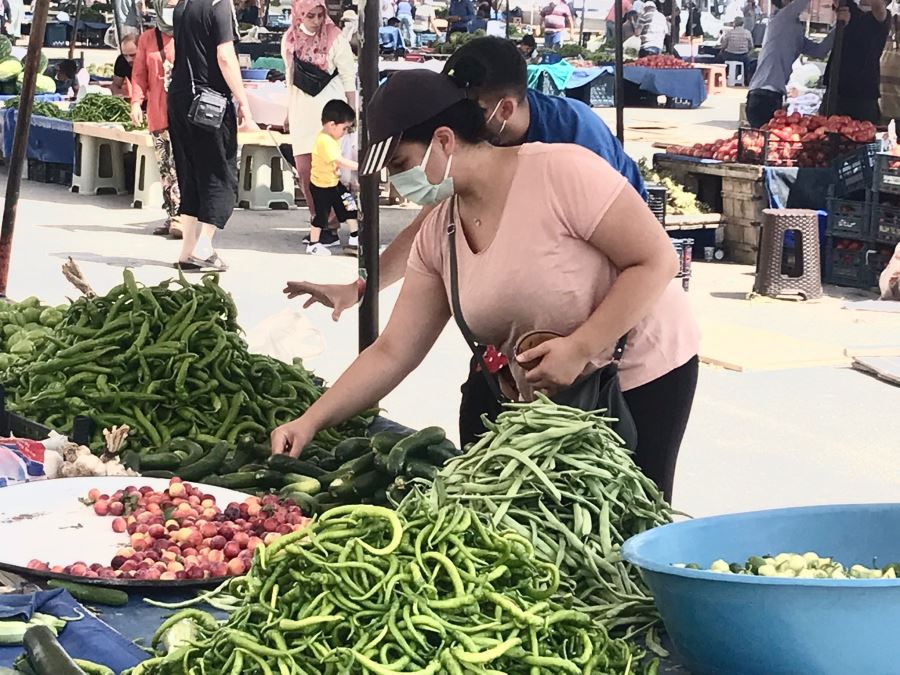 SİNCAN’DA KÖYLÜ PAZARLARI KURULMAYA BAŞLADI   