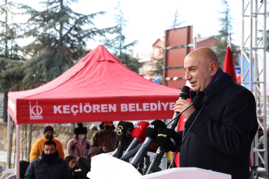  35 YENİ SPOR TESİS AÇILDI, GENÇLİK MERKEZİNİN TEMELİ ATILDI