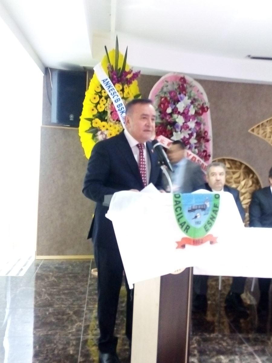 İrfan Çinkaya Güven Tazeledi.