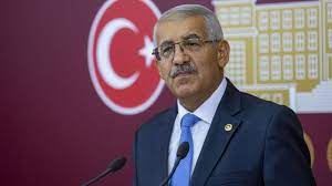 “AKP İKTİDARLARI DÖNEMİNDE TOPRAKLARIMIZ İŞLEMEZ HALE GETİRİLDİ”