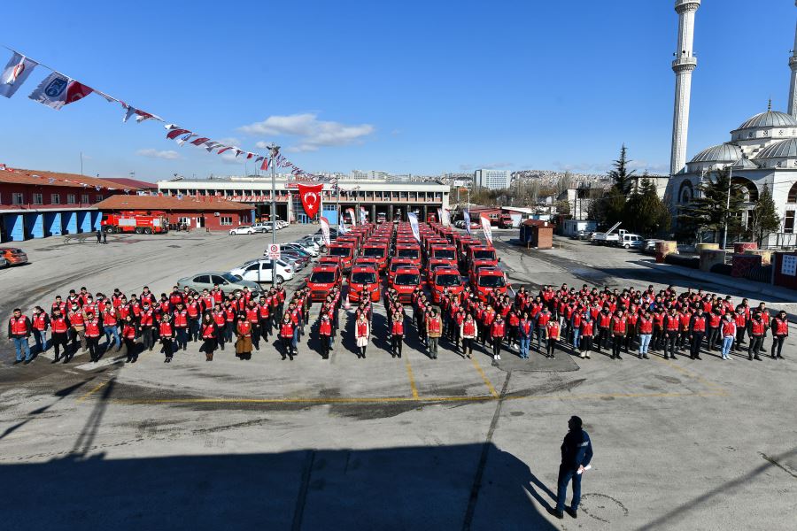 ANKARA İTFAİYESİ YENİLENEN GÜÇLÜ KADROSU İLE BAŞKENTLİLERİN YANINDA