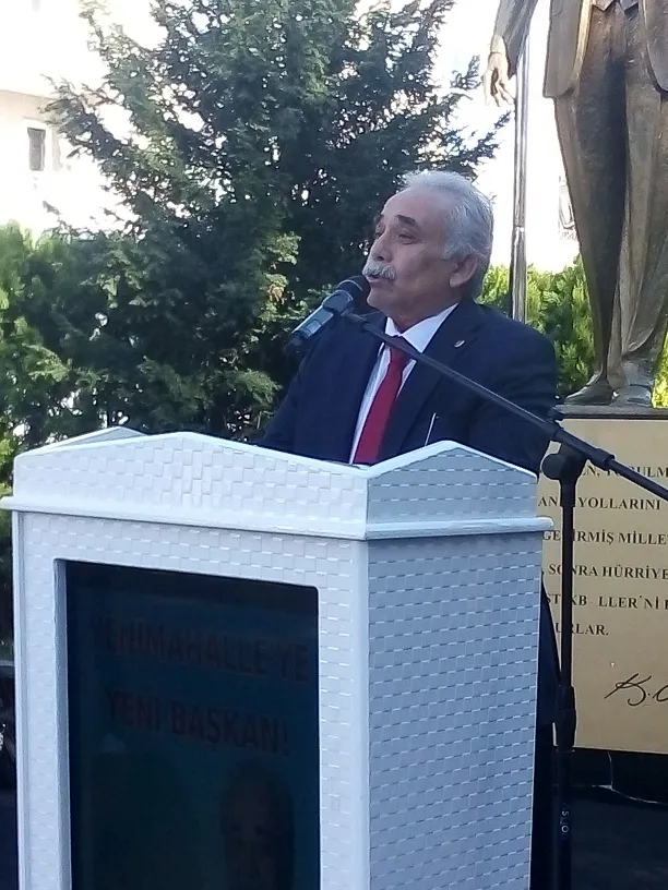 Atatürk Cumhuriyeti kurmadan Cumhuriyet Halk Partisini kurmuştur