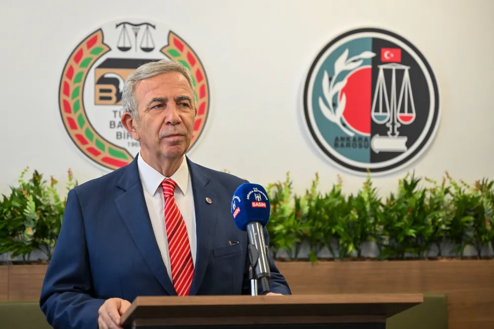 İLK BÜROM” PROJESİ KAPSAMINDA 60 AVUKATA OFİSLERİ TESLİM EDİLDİ