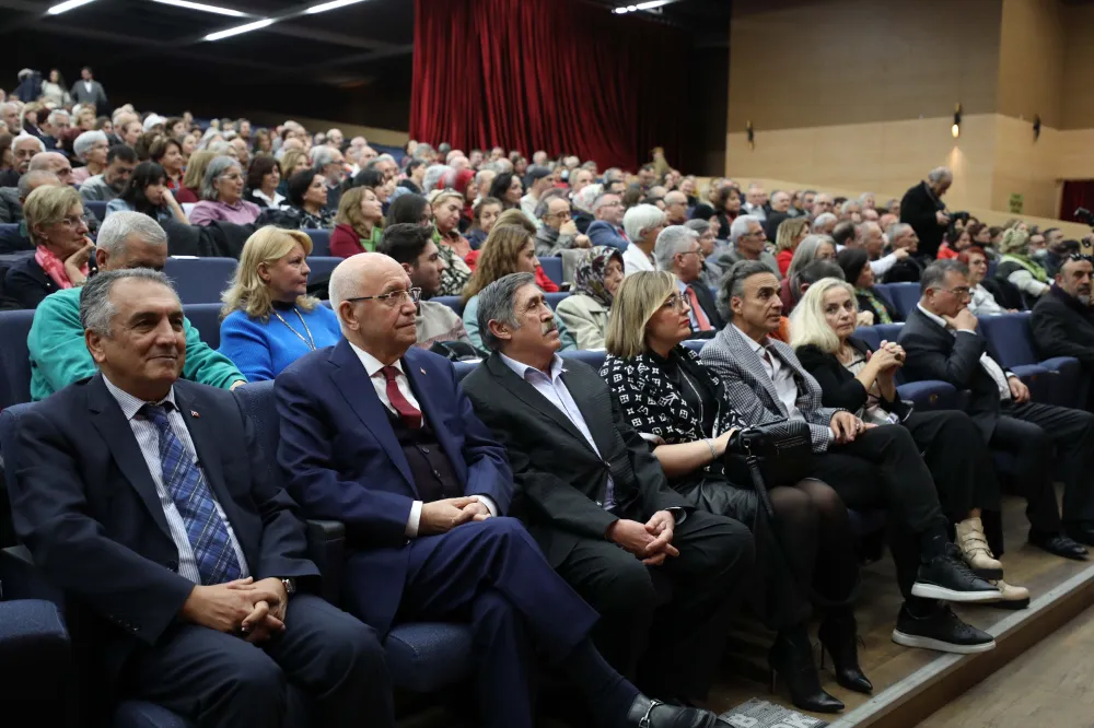 Üç kardeş koro’dan 100. Yıl kutlaması