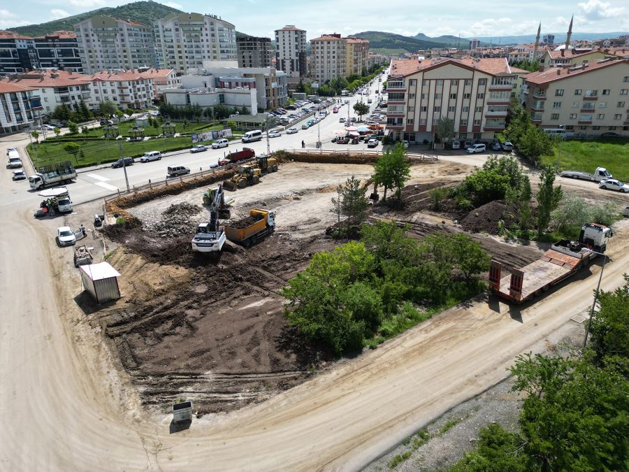 KARAPÜRÇEK’E YENİ SEMT PAZARI
