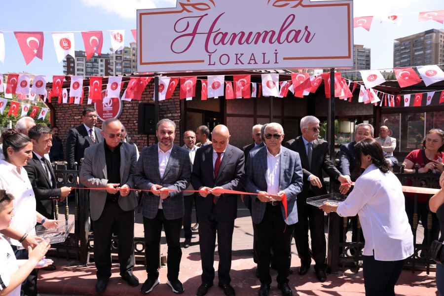 KADINLARIN BULUŞMA ADRESİ 