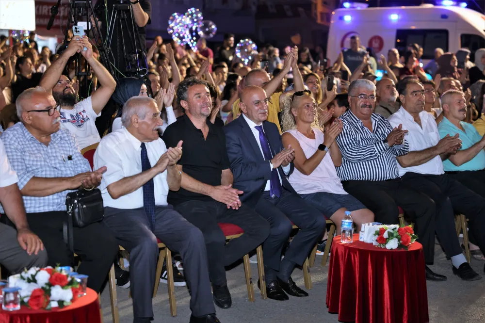 KEÇİÖREN TÜRKÜLERLE ŞENLENDİ