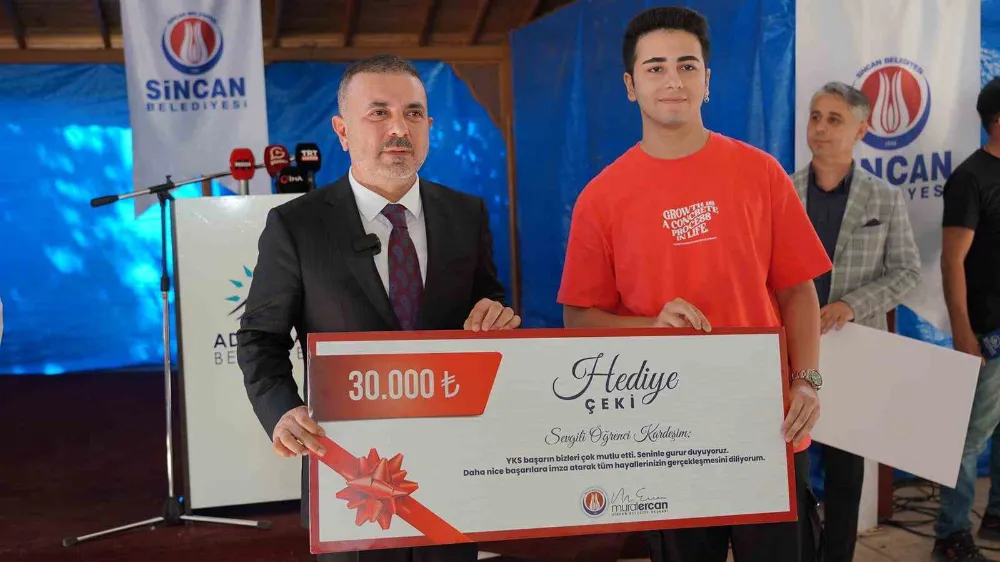 YKS’Yİ KAZANAN DEPREMZEDE ÖĞRENCİLERE ÖDÜL