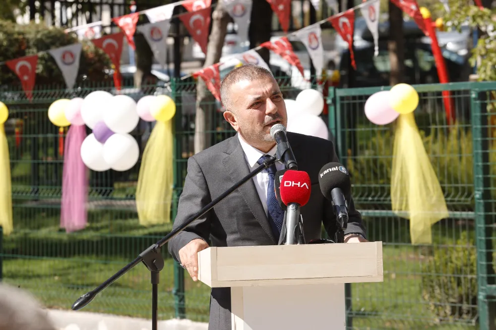 SİNCAN BELEDİYESİ LEYLAK KREŞİ TÖRENLE HİZMETE AÇILDI