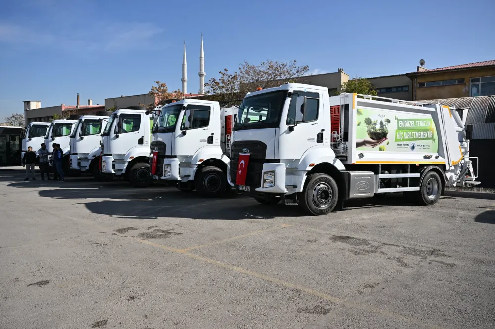 ALTINDAĞ BELEDİYESİ ARAÇ FİLOSUNA 14 YENİ ARAÇ 
