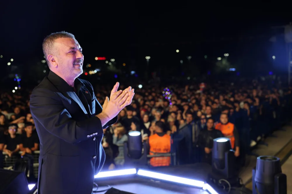 SİNCAN PARK’TA SEMİCENK KONSERİYLE FESTİVAL SONA ERDİ