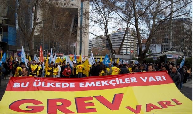 KESK?E Bağlı Memurlar Greve Gidiyor