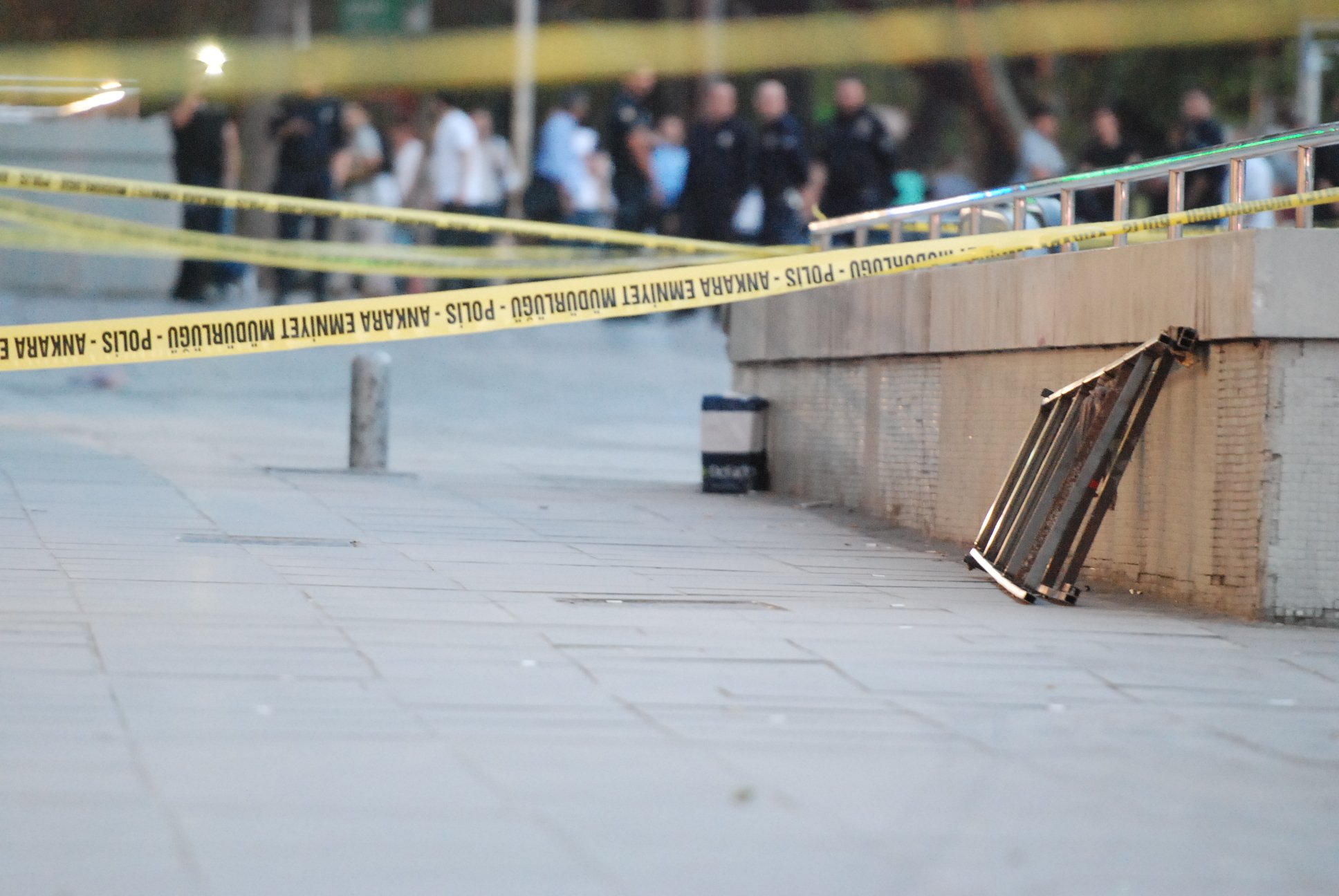 Gezi Yerine Bomba Paniği