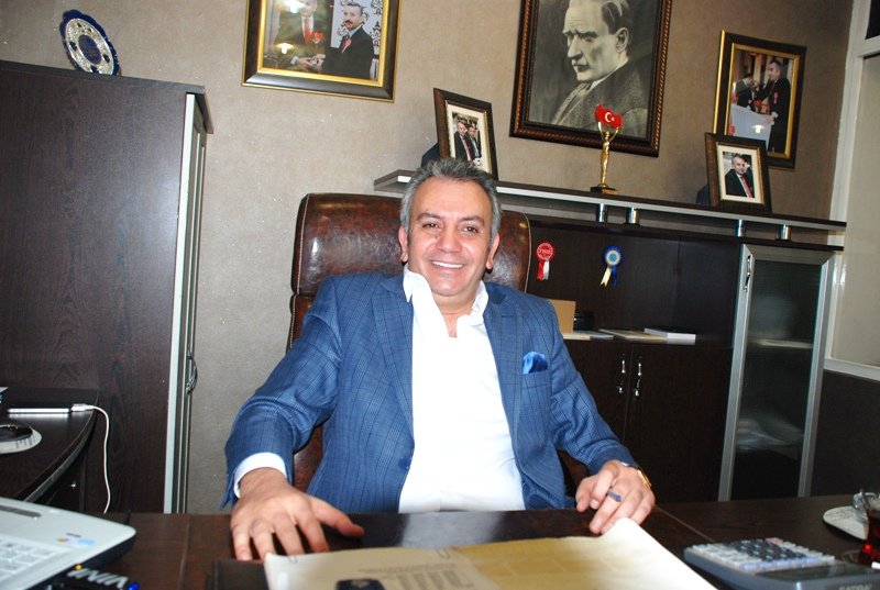 İzzet Yıldırım?dan Yiğiner?e  Sert Eleştiri 