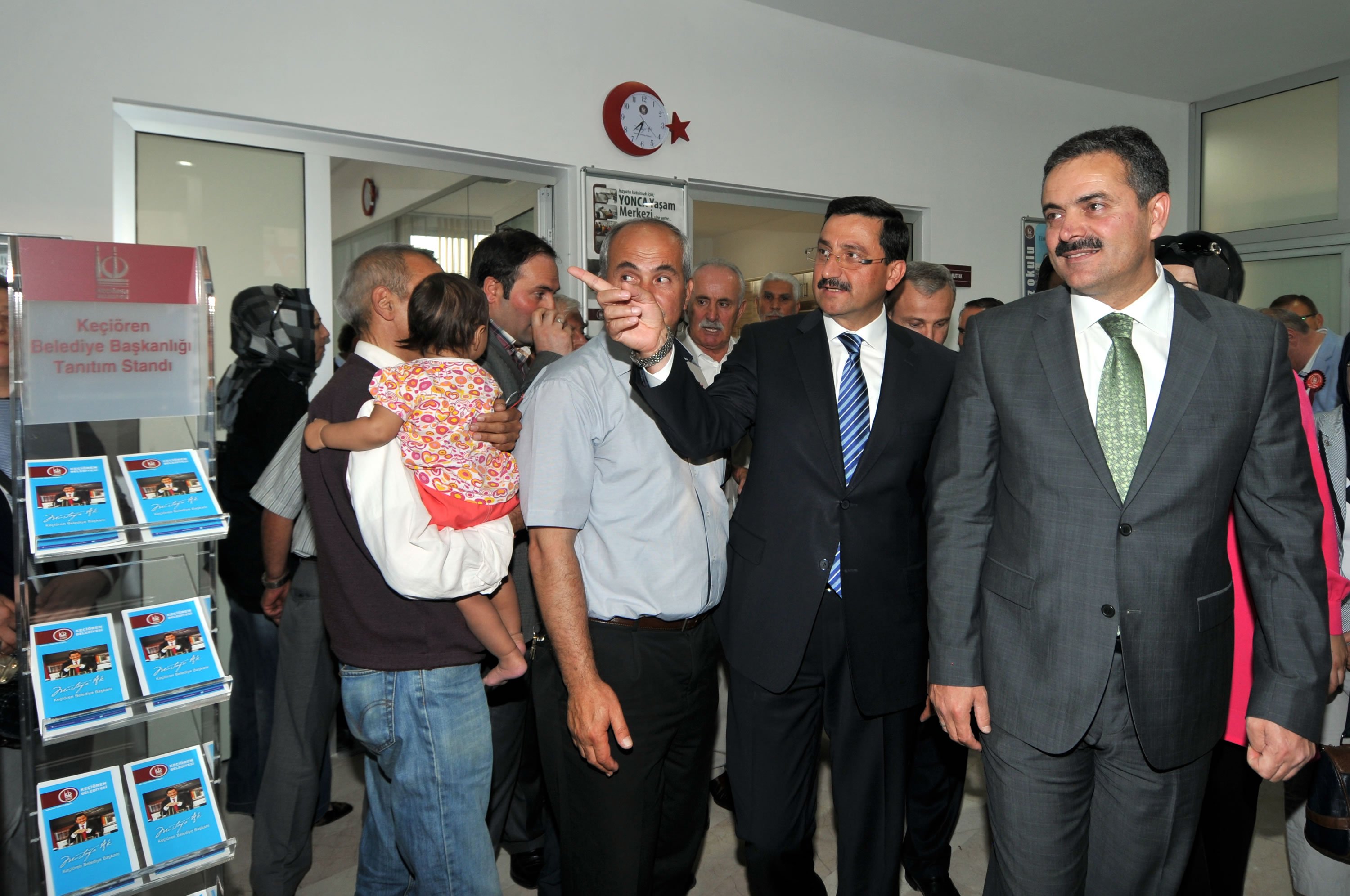 KEÇİÖREN?İN 3 YAPRAKLI YONCASI AÇILDI
