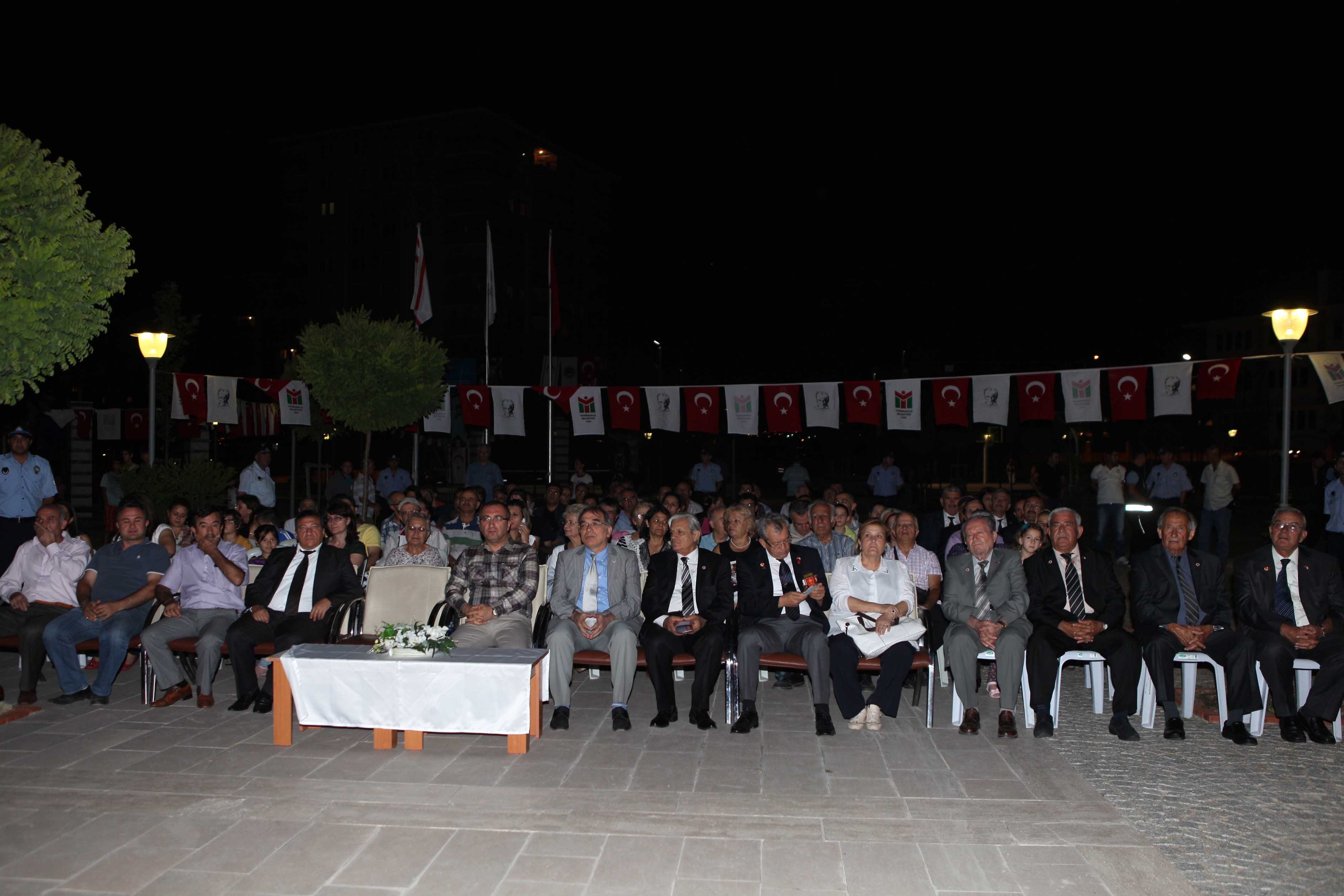   Yenimahalleliler Barış ve Demokrasi Bayramı?nda