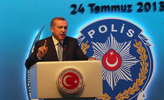 Başbakan`dan Polise Kuru Teşekkür 