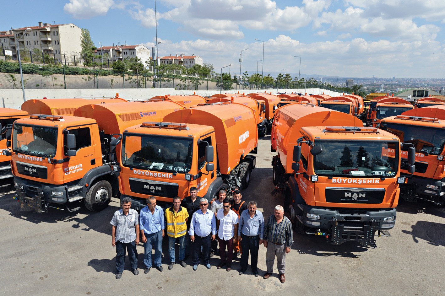 TEMİZLİK FİLOSUNA 30 SÜPÜRGE ARACI DAHA
