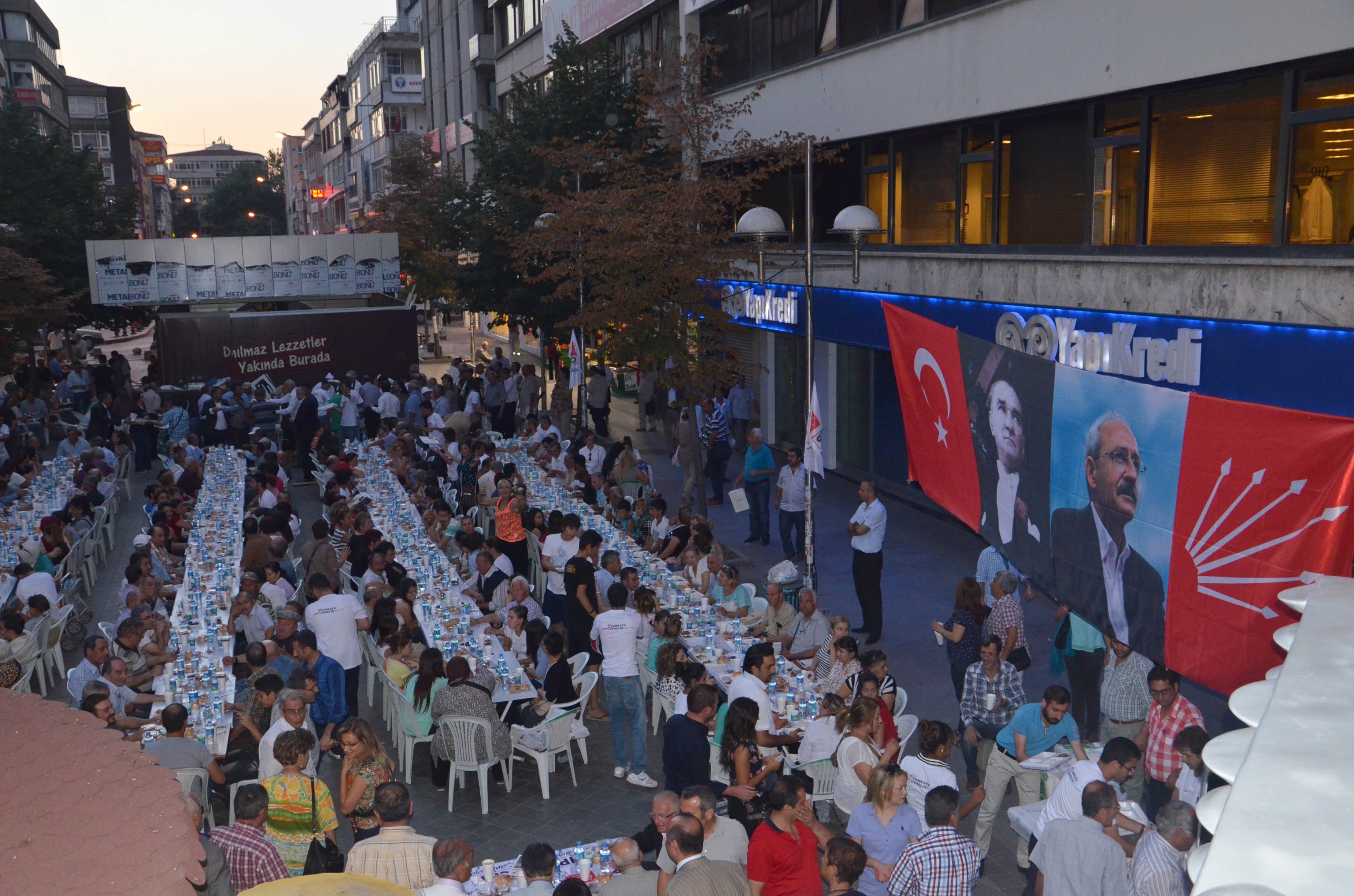 CHP`de  BERABERLİK COŞKUSU YAŞANDI