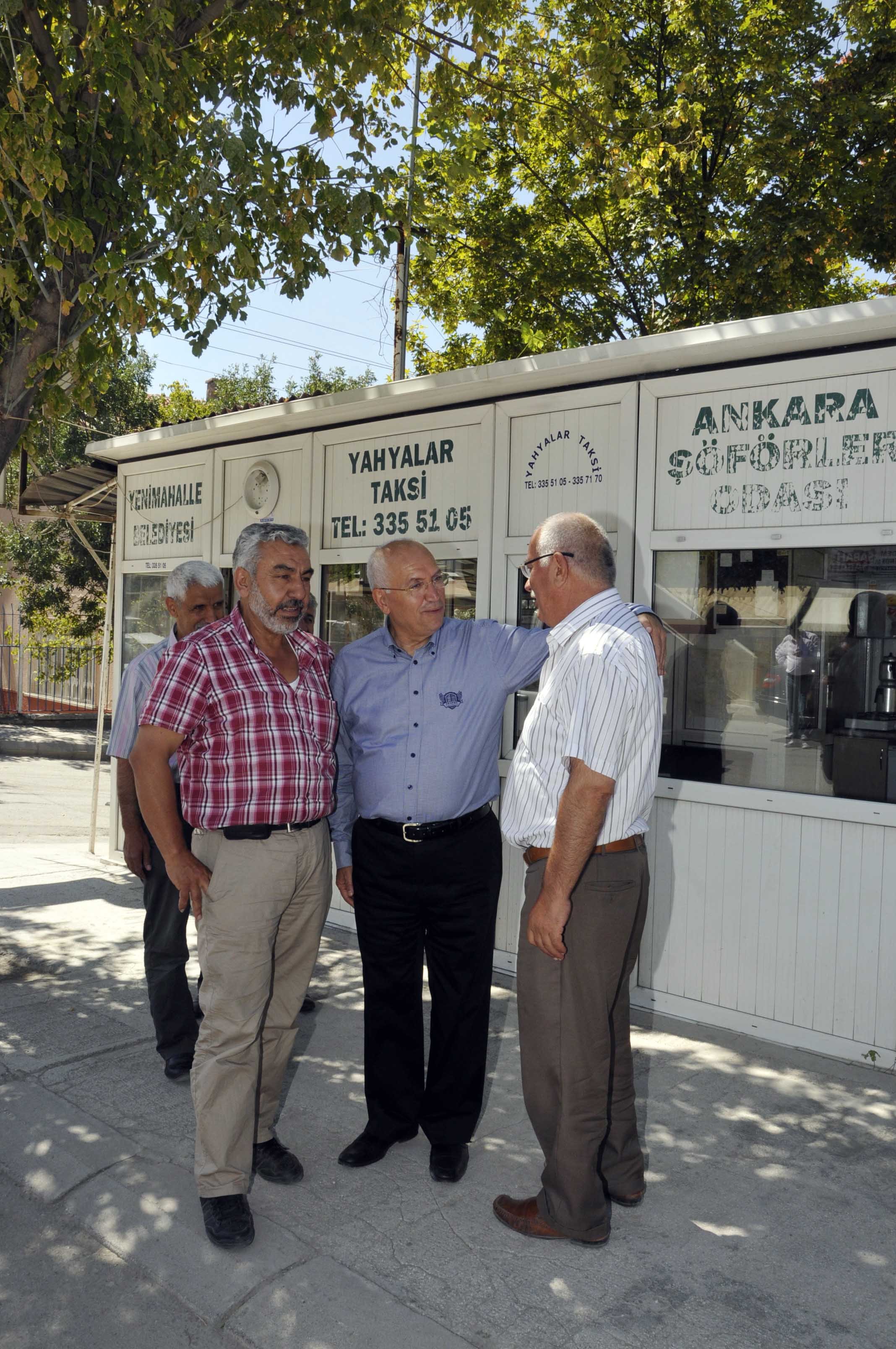 Yenimahalle taksi  durakları göz kamaştırıyor
