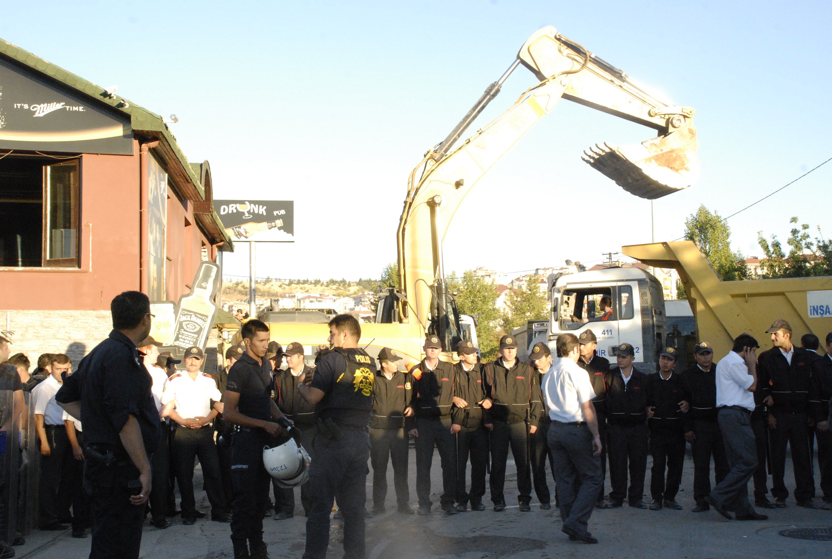 ODTÜ Suç Mu İşleniyor , Yatırımı Yapılıyor 