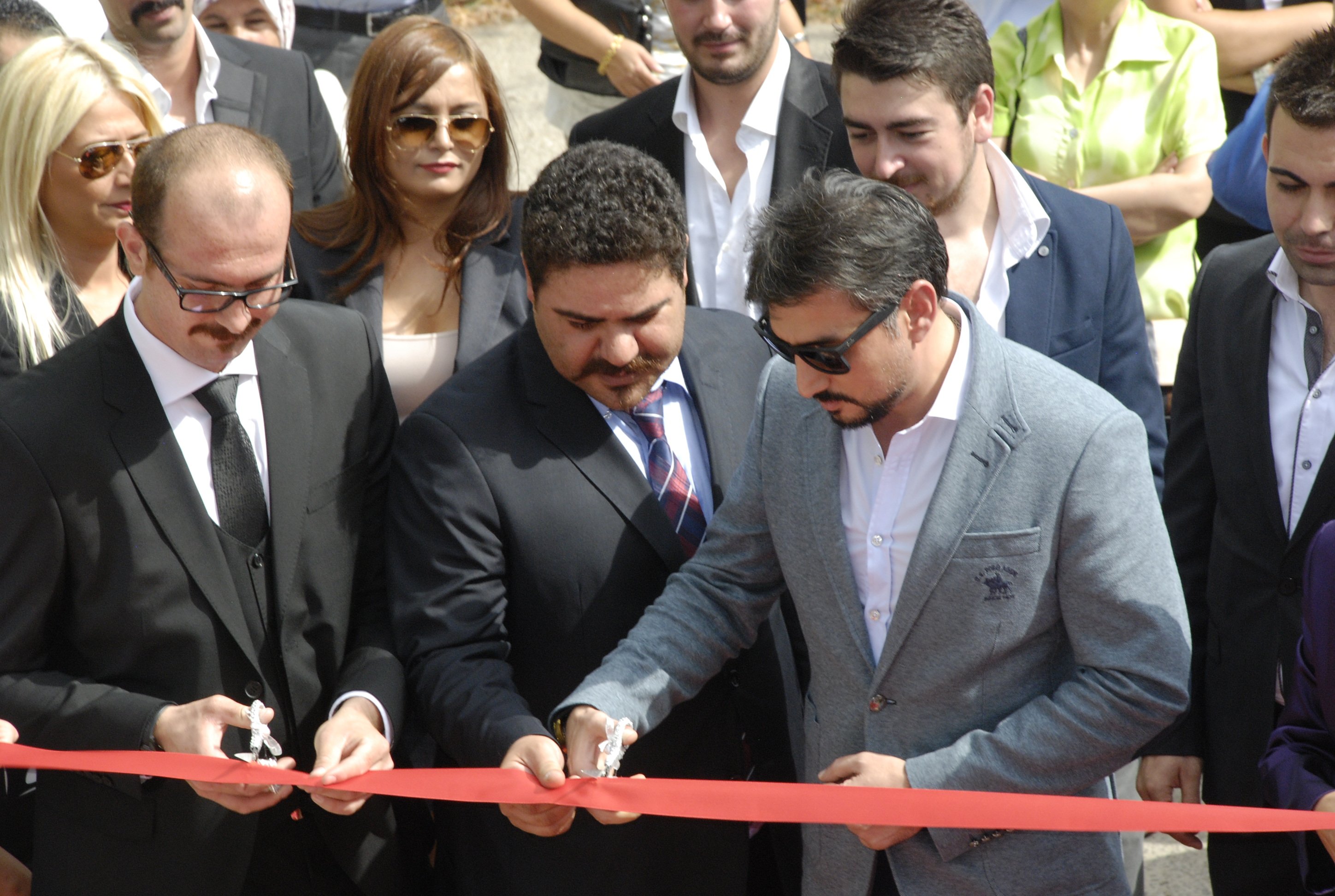 Kurtlarvadisi`nin Erhan`ı Yatırımcıların Dikkatini Başkent`e Çekiyor  