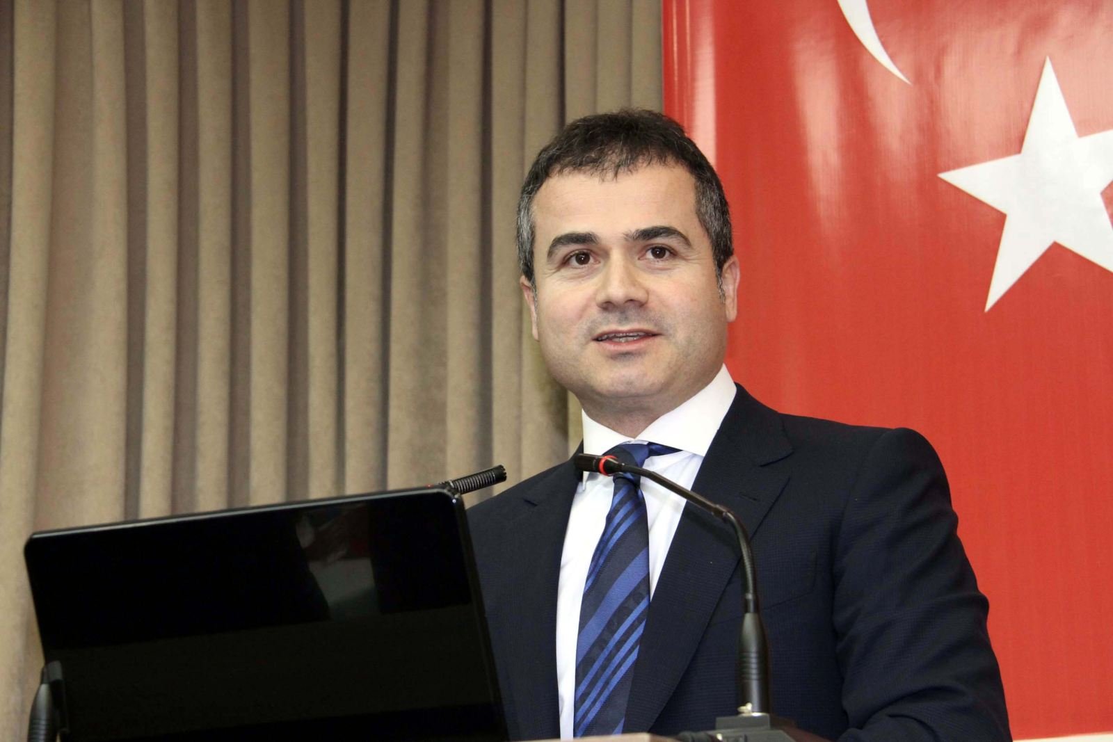 SUAT KILIÇ?TAN HAKEM VE SPORCULARA DESTEK