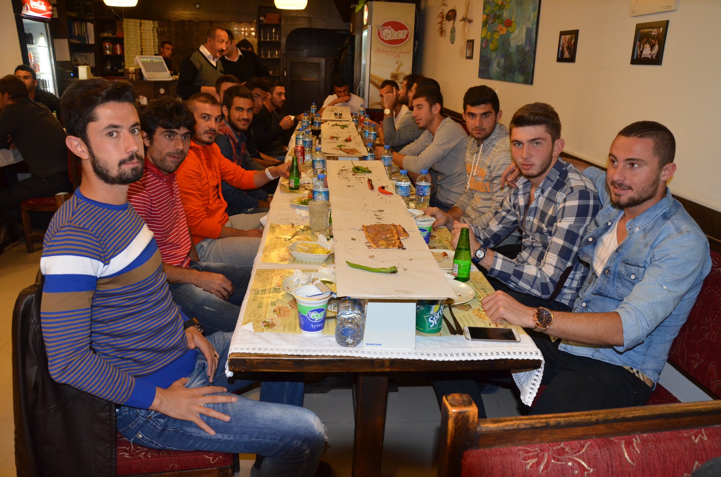 ANKARAGÜCÜ YEMEKTE BULUŞTU