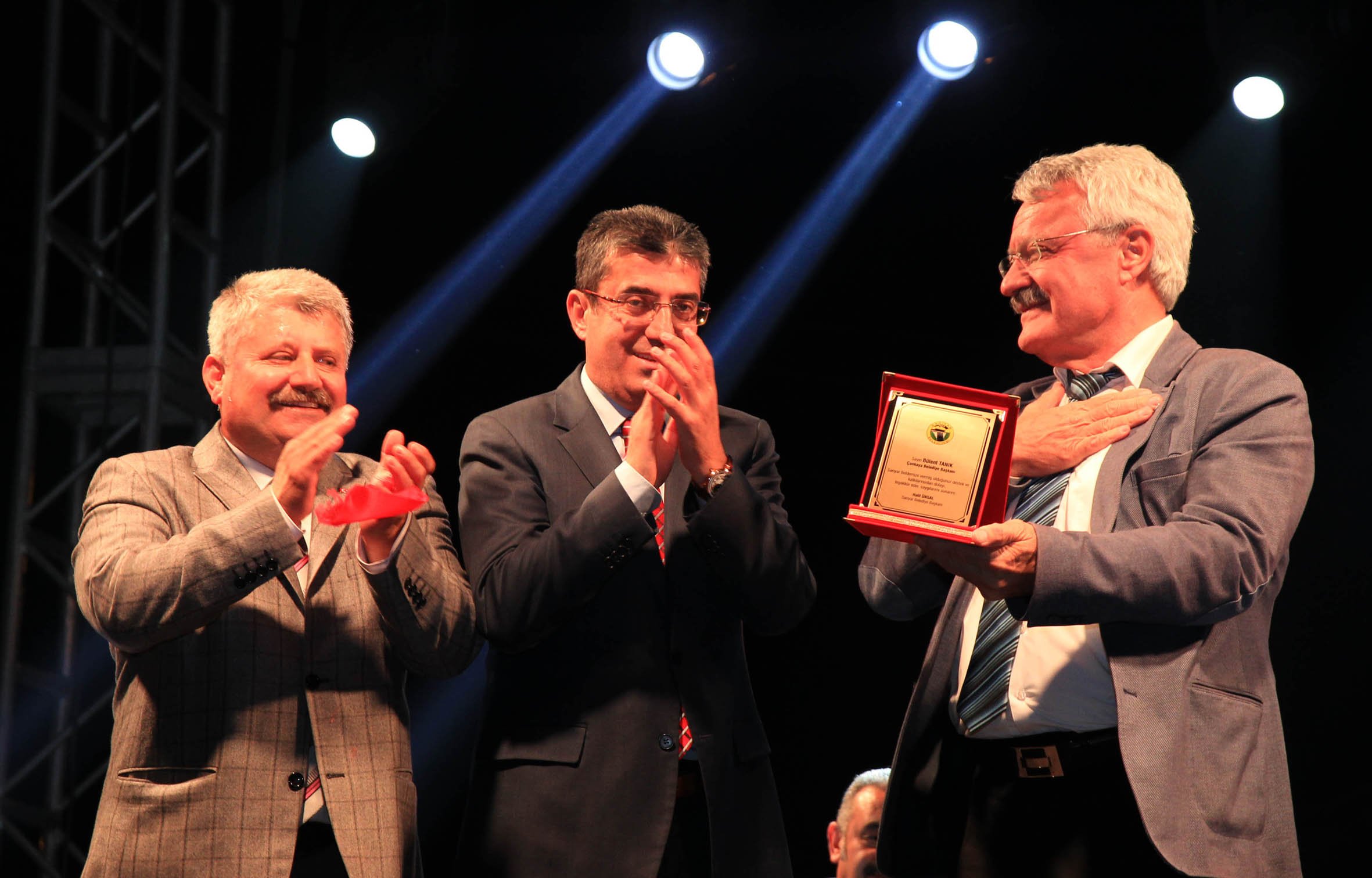 SARIYAR KENT MEYDANINDA ÇANKAYA COŞKUSU