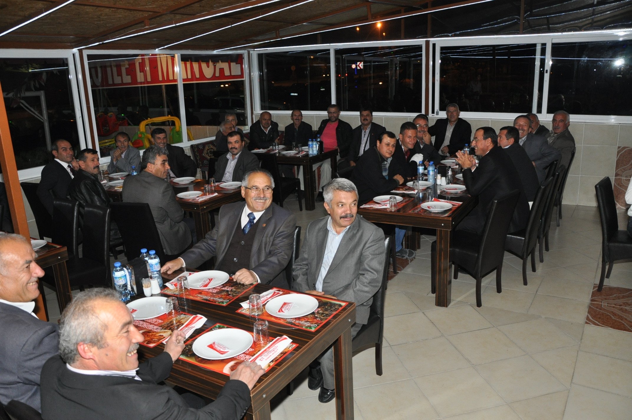  ALİ OSMAN ARSLAN, AK PARTİDEN BELEDİYE BAŞKAN ADAY ADAYI OLDU