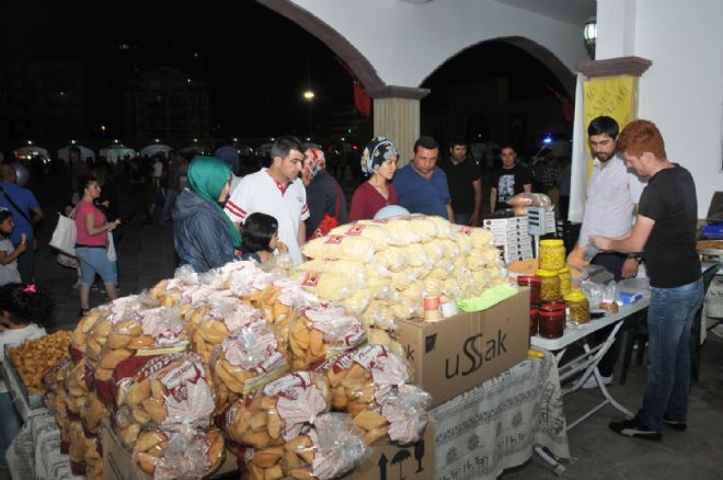 7 BÖLGENİN YÖRESEL ÜRÜNLERİ BU FUARDA