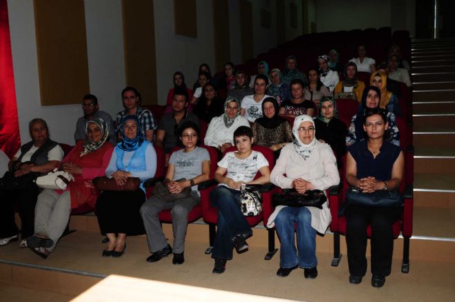  Din Eğitimi Semineri Verildi