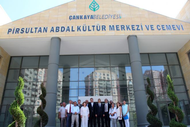 Türkiyenin en büyük cemevi