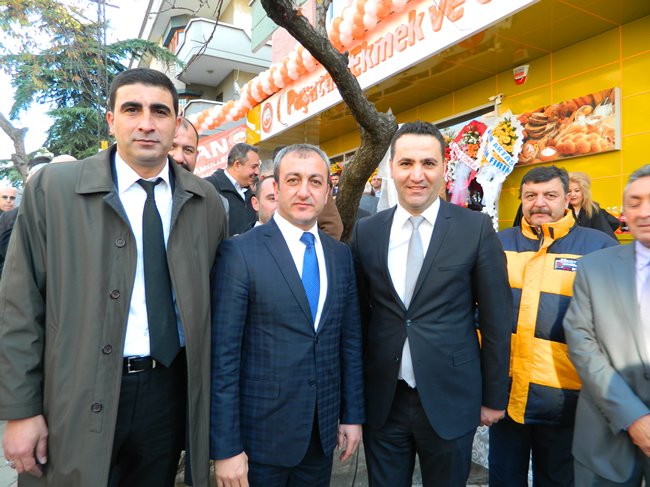 Ekmek üretim tesisi açılışına büyük ilgi 