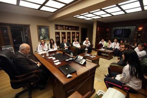 YENİMAHALLE?NİN ŞAMPİYON HALTERCİLERİ