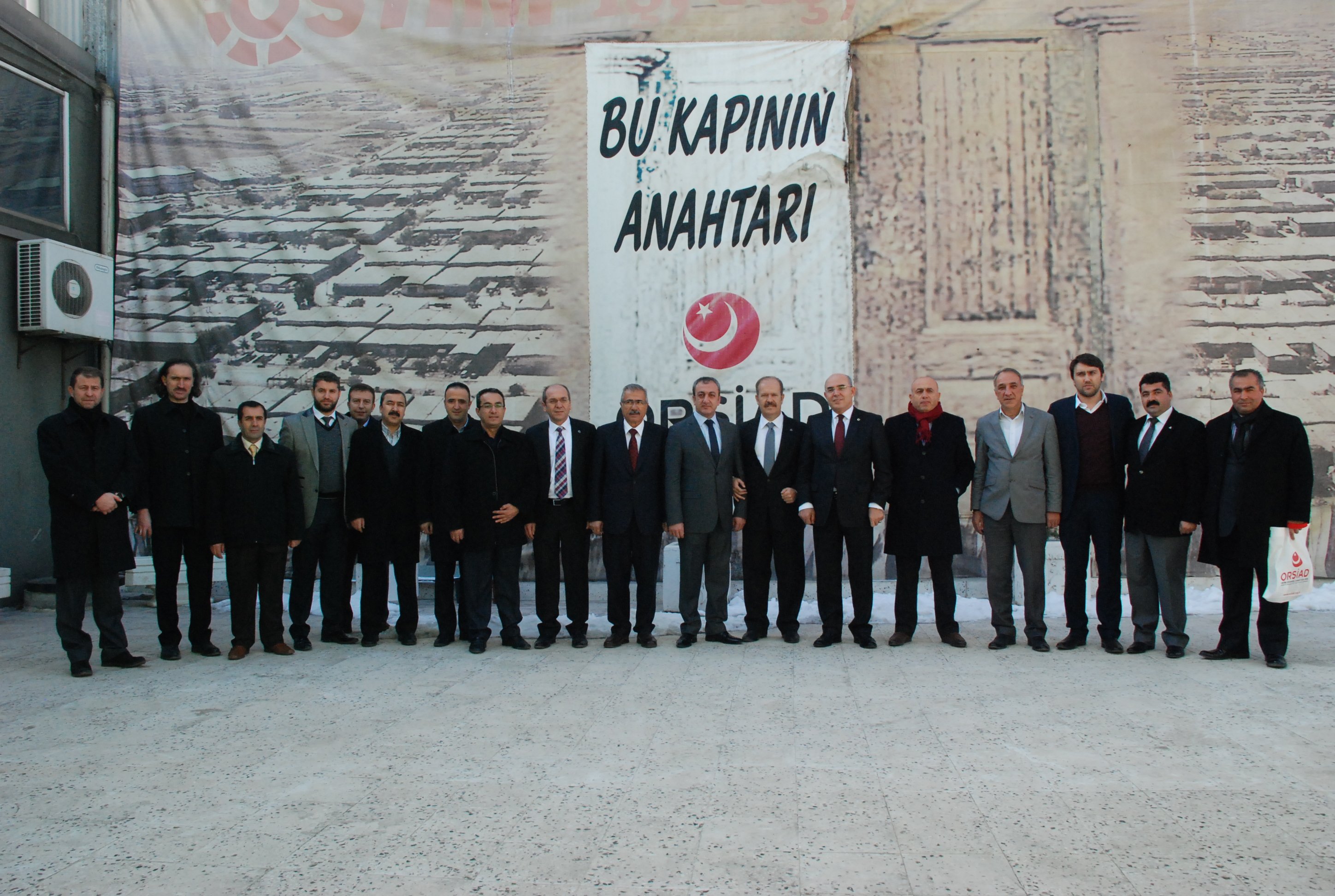 Yenimahallede Kutlugün Rüzgarı Büyüdü 