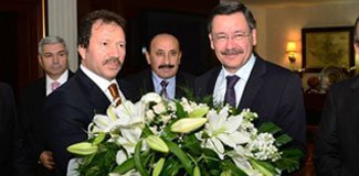Melih Gökçek?in sandıkta ilk kaybı