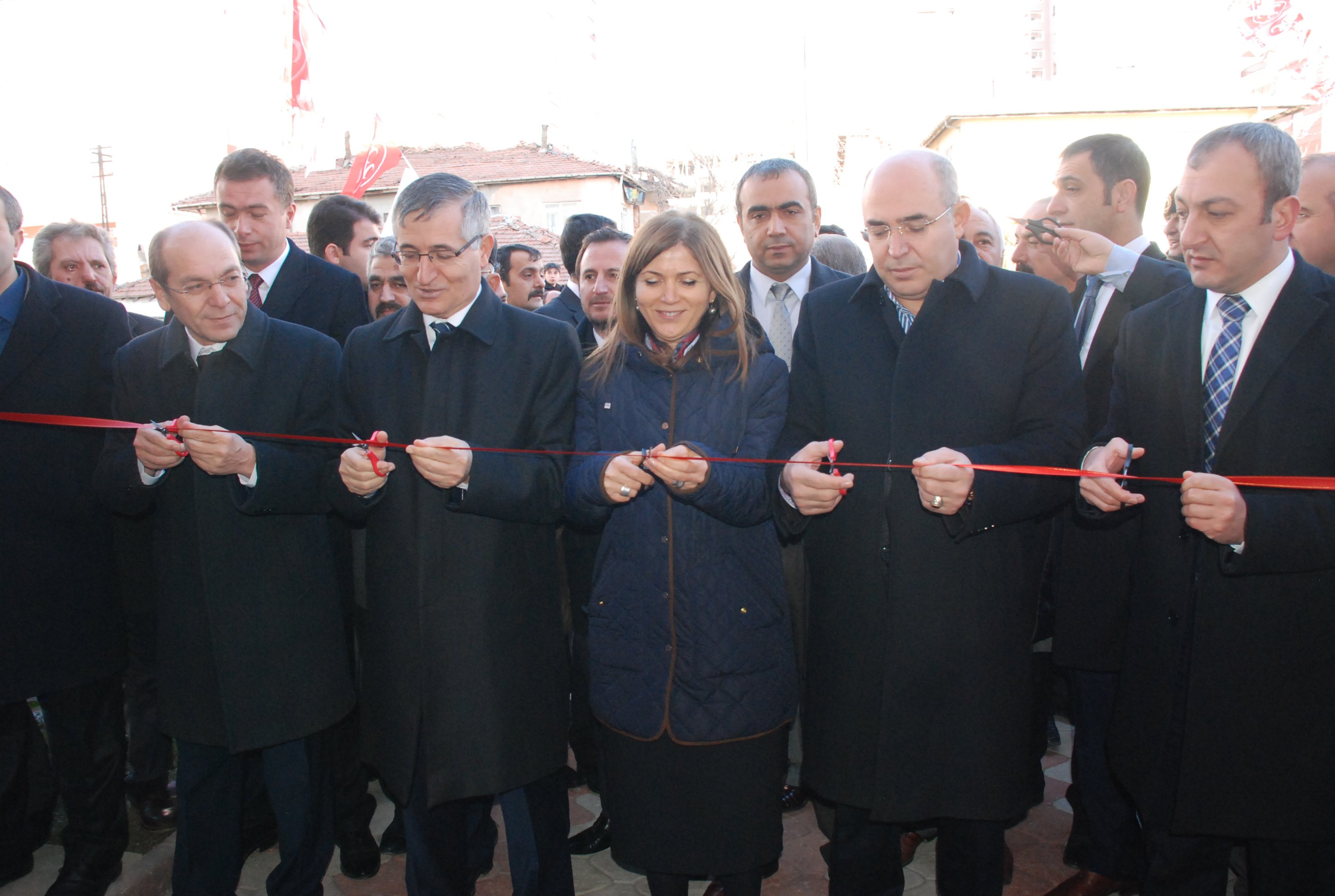 Yenimahalle MHP Adayı Kutlugün`den Akyıldız`a Vefa 