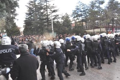 Gökçekten Savaş Gibi Açılış