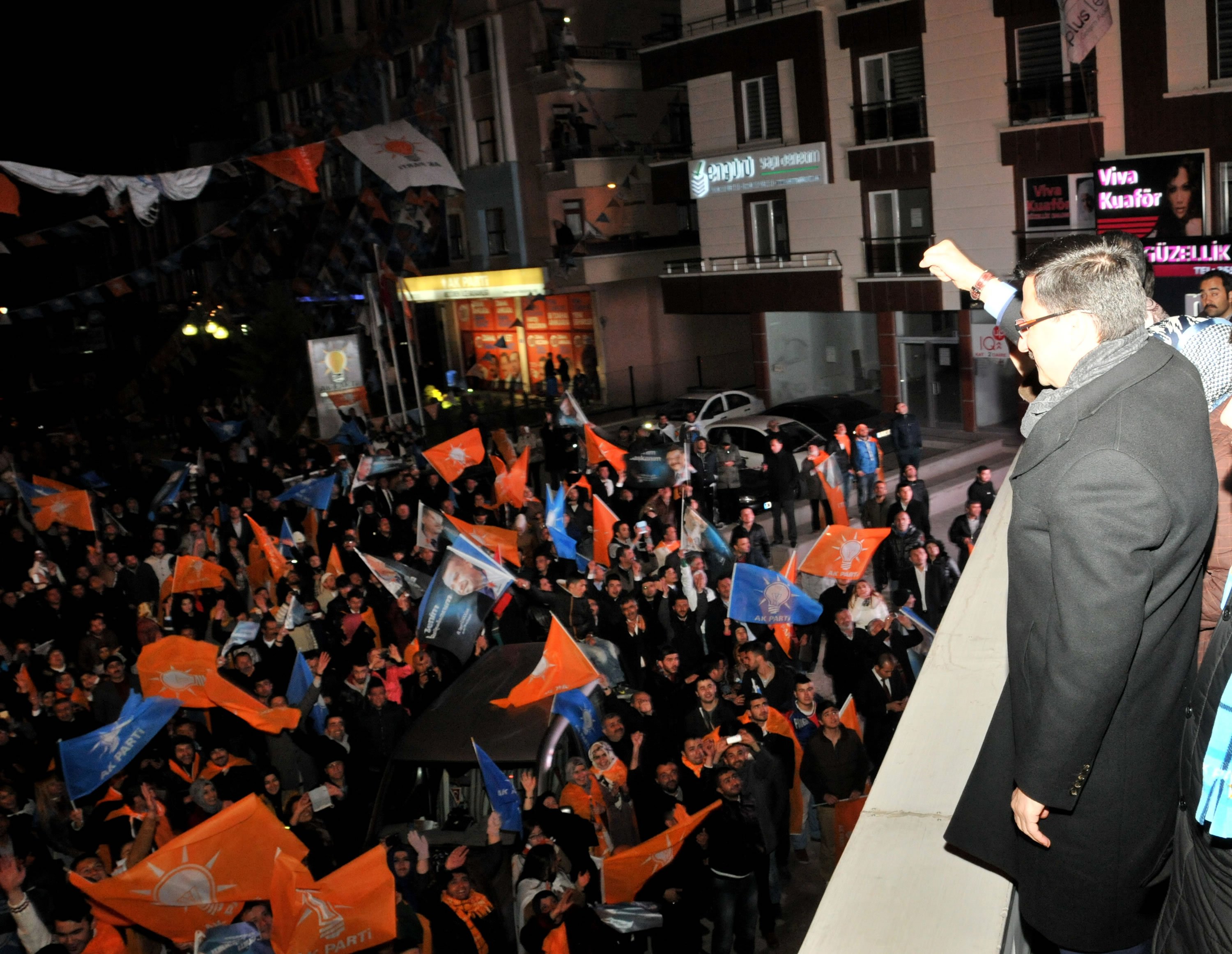 Keçiören Ak`la Devam Dedi 