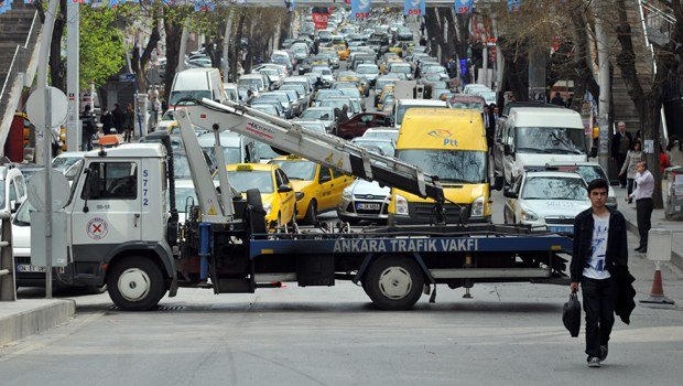 Ankara Seçim Trafiğine İlginç Çözüm 