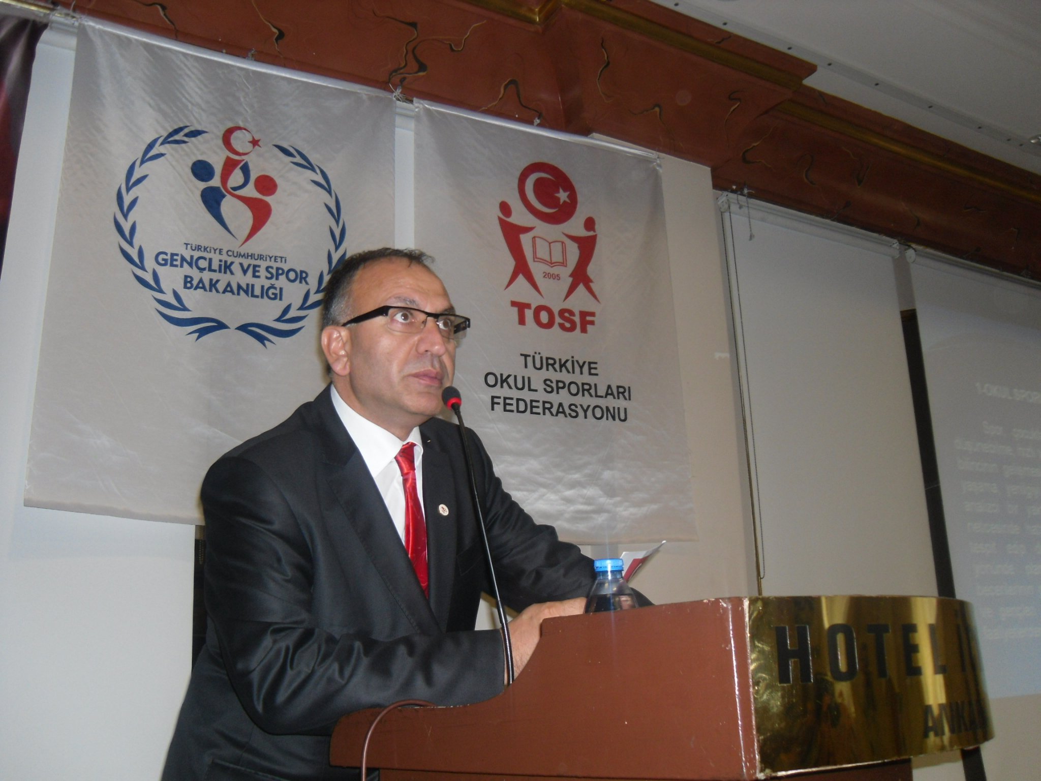 AYHAN PALA, TOSF BAŞKANLIĞINA YENİDEN SEÇİLDİ