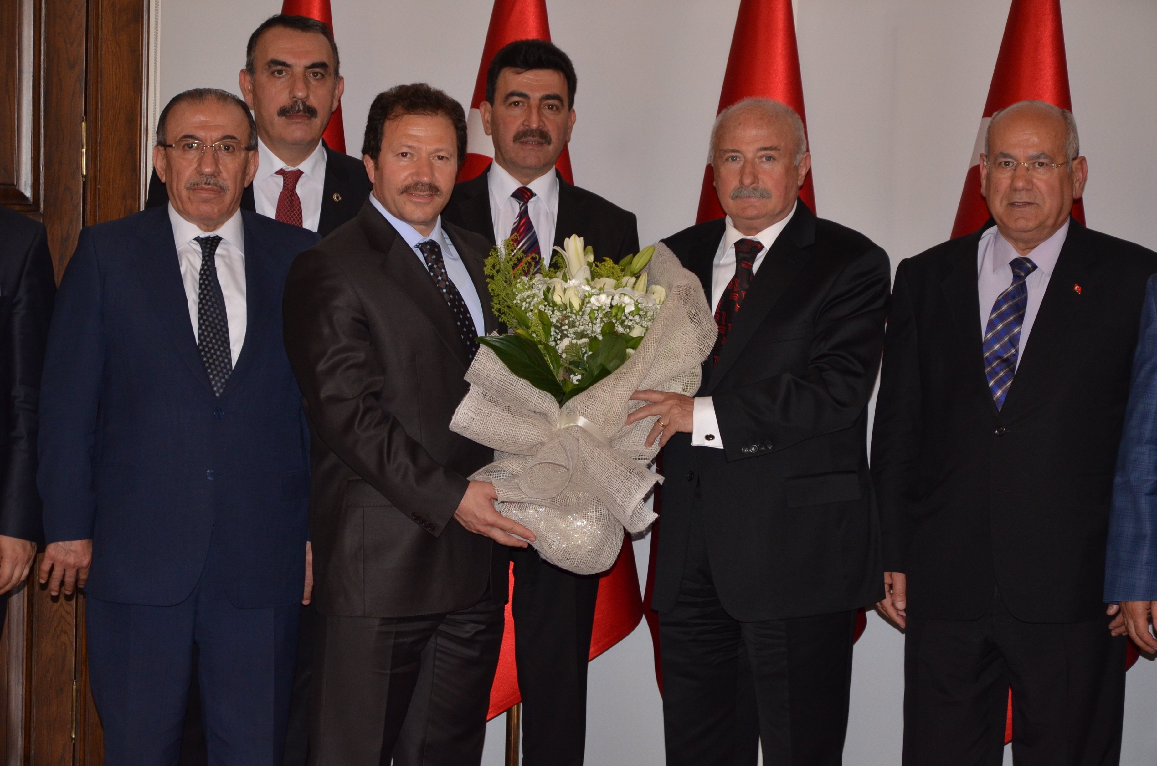  ANKESOB Yönetimi Vali Alâaddin Yüksel?i ziyaret etti