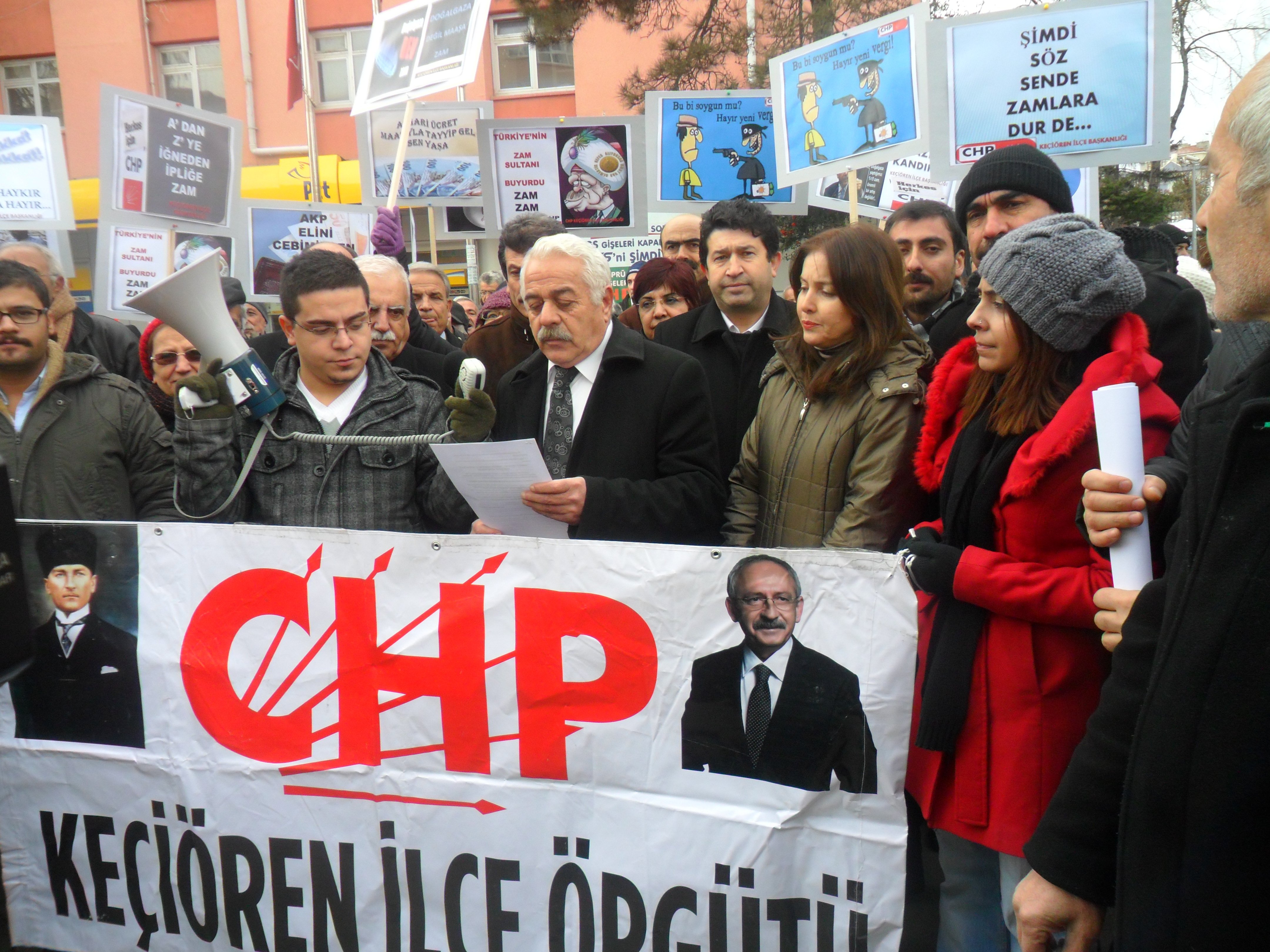 AK parti zulmünden kurtulalım