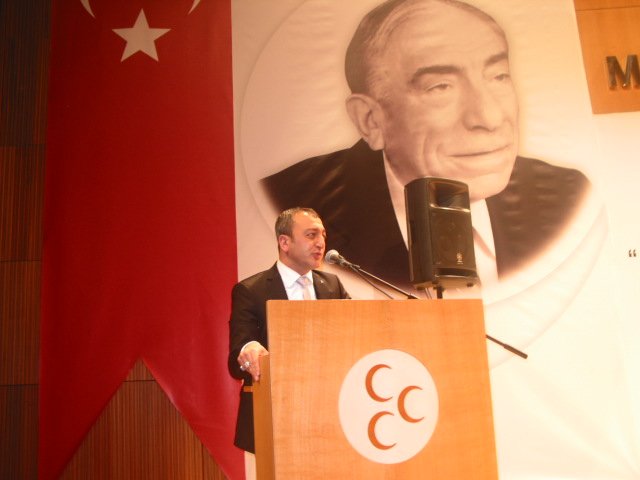 MHP İl?den 805 eğitim sertifikası