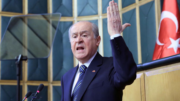 

Bahçeli`den zehir zemberek nevruz yorumu

