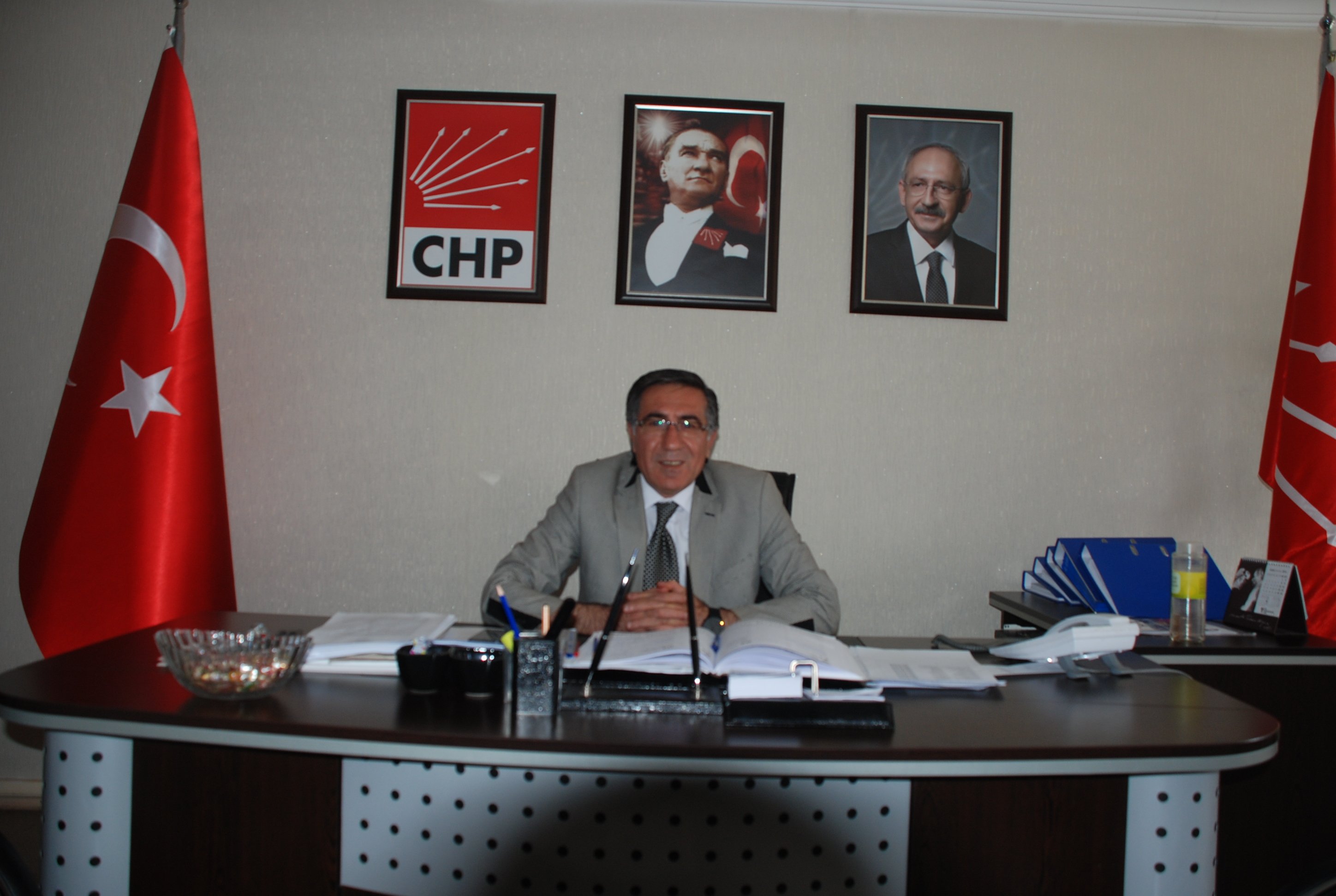 İGM  CHP?de kan değişimi