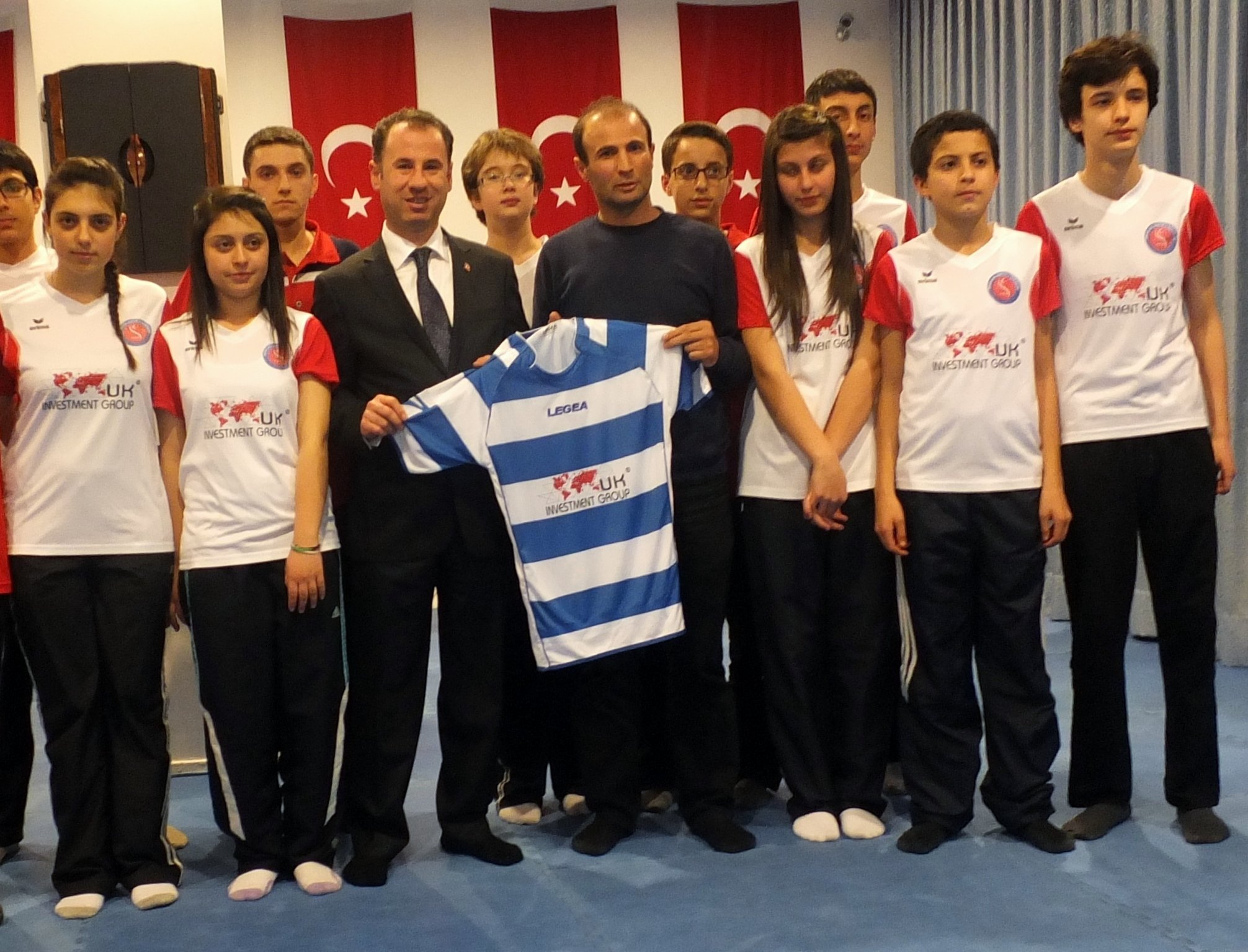 ÜMİT  KAYA?dan ANKARA SİTAL SPOR KULÜBÜ?NE DESTEK ZİYARETİ