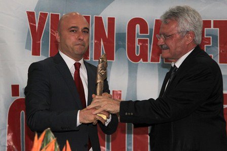 Gazeteciler Ödüllerini Aldı 
